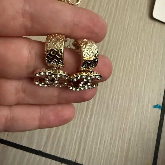 Naw upcycled Chanel Gold with rhinestone Crystal Logo Earrings - Picture 5 of 9